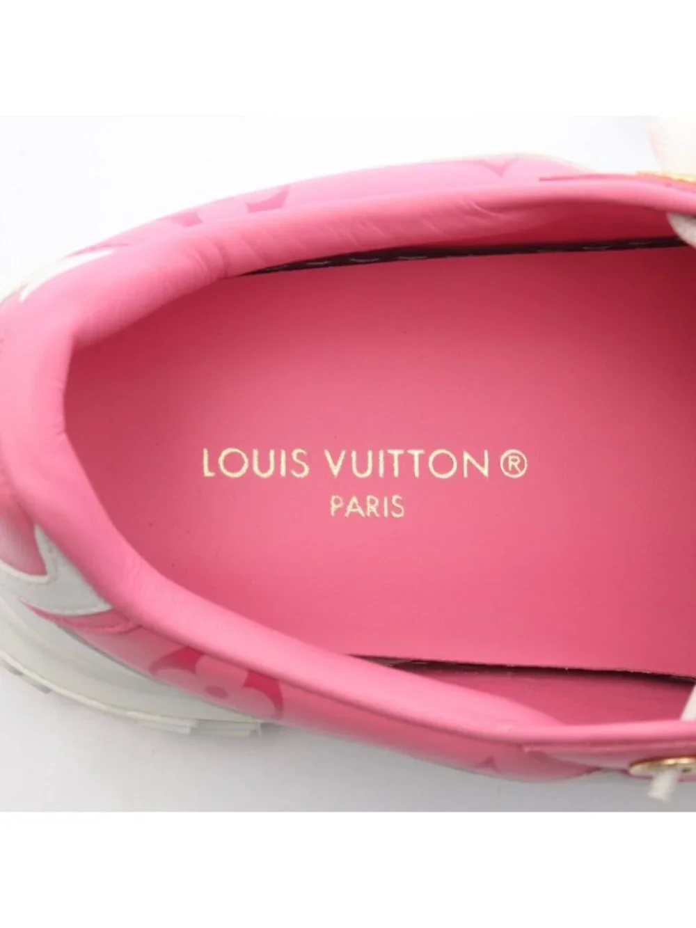 Louis Vuitton Sneakers Time Out Line Monogram Leather